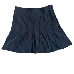 Athleta Black Pleated Skirt for Tennis or Pickleball w Shorts Attached Size 2